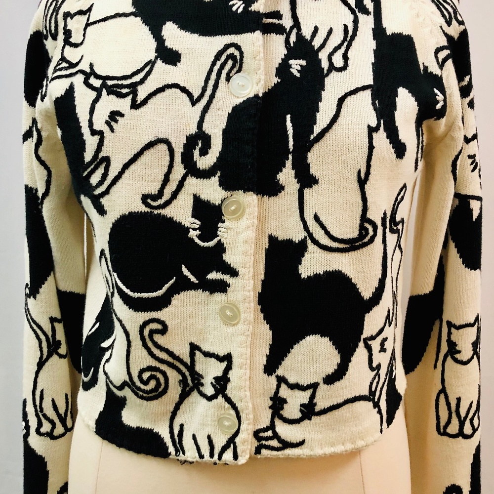 Great Cat Black/White Sweater- Michael Simon Sz L.